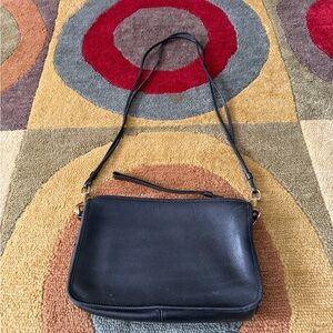 Coach Vintage 9455 Basic Bag Legacy Crossbody Purse Black Leather Bag
